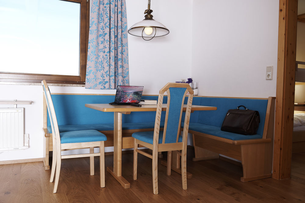 Aparthotel Hutter Gmbh 카트슈베르그호헤 외부 사진